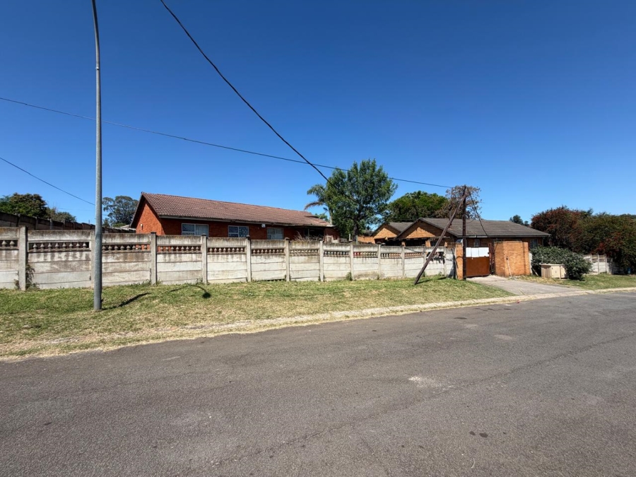 20 Bedroom Property for Sale in Southernwood Eastern Cape